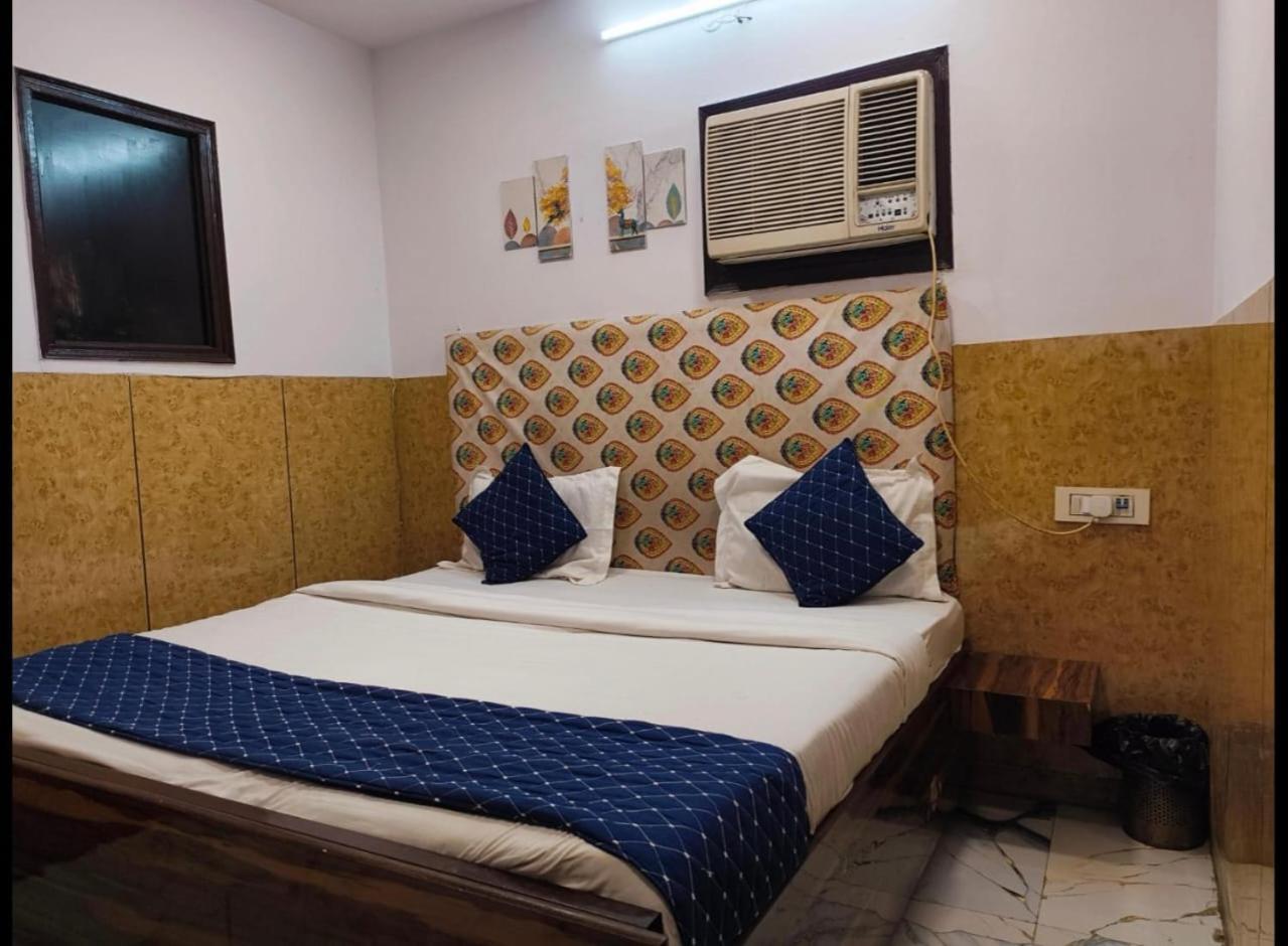 Hotel Metro Park New Delhi Ngoại thất bức ảnh